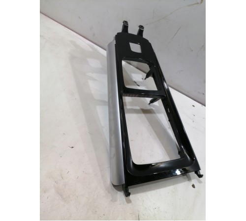 Накладка центральной консоли декоративная