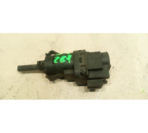 Датчик включения тормоза