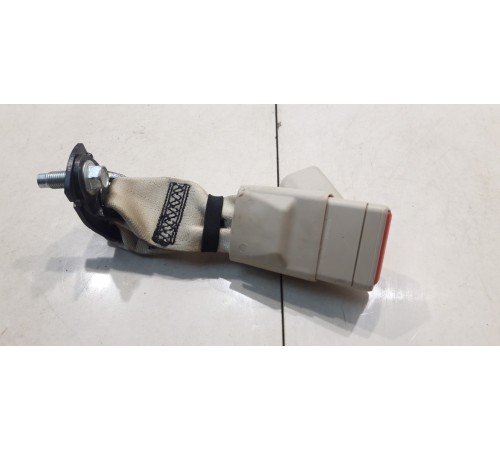 Ответная часть ремня безопасности(заднее левое)