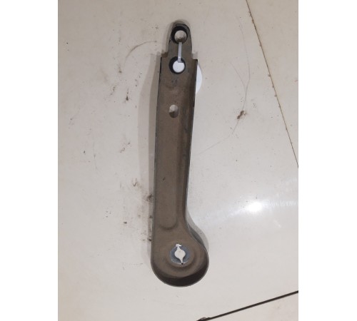 Рычаг подвески(задний левый)