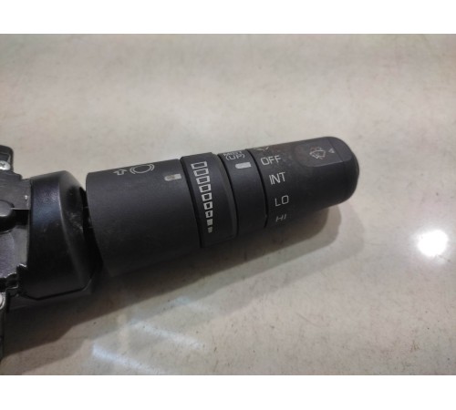 Подрулевой переключатель стеклоочистителей