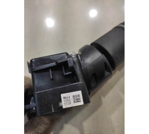 Подрулевой переключатель стеклоочистителей