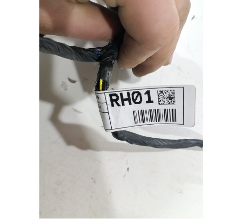 Электропроводка двери задняя правая