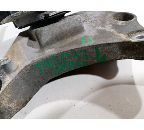 Подушка опора двигателя левая