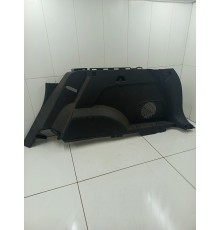 Обшивка багажника правая