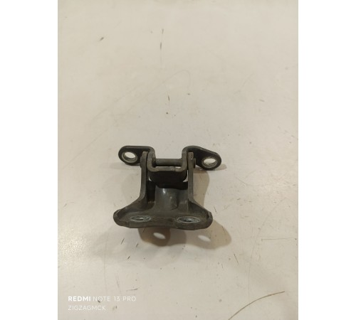 Петля двери передняя левая нижняя