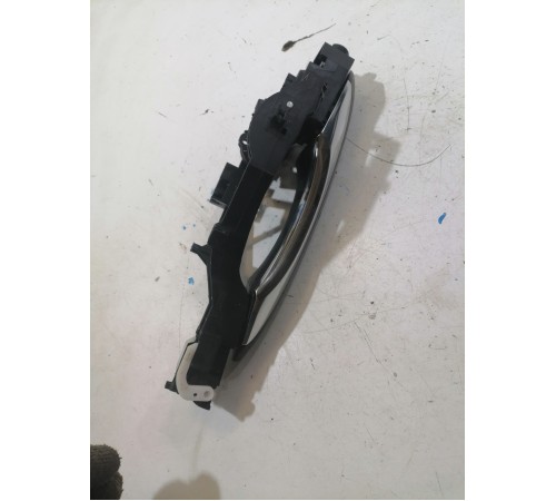 Ручка двери задняя левая наружная