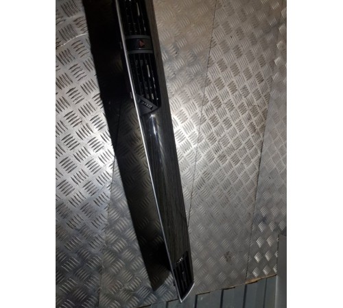 Накладка на торпедо