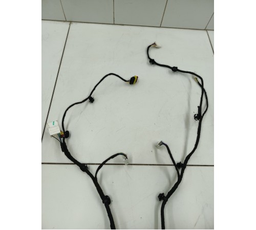 Электропроводка крышки багажника