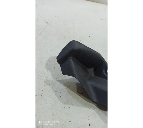 Обшивка стойки передняя левая