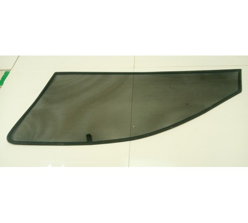 Шторка переднего правого стекла двери(сетка)