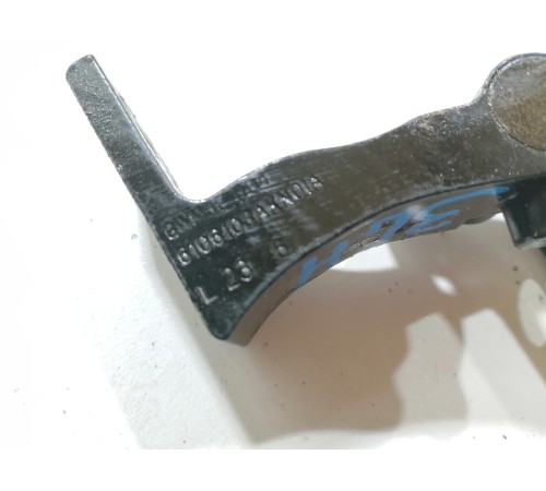 Петля двери задняя левая нижняя