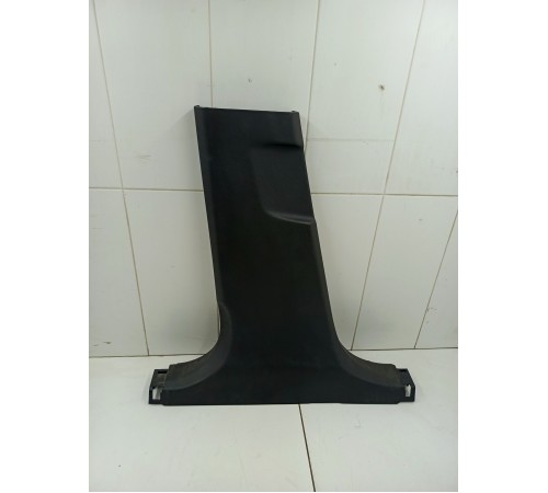 Обшивка центральной стойки левая нижняя