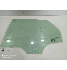 Стекло двери (заднее левое)