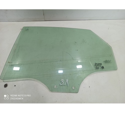 Стекло двери (заднее левое)