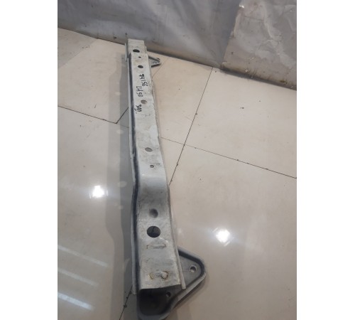 Усилитель заднего бампера