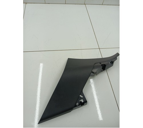 Обшивка стойки задняя правая