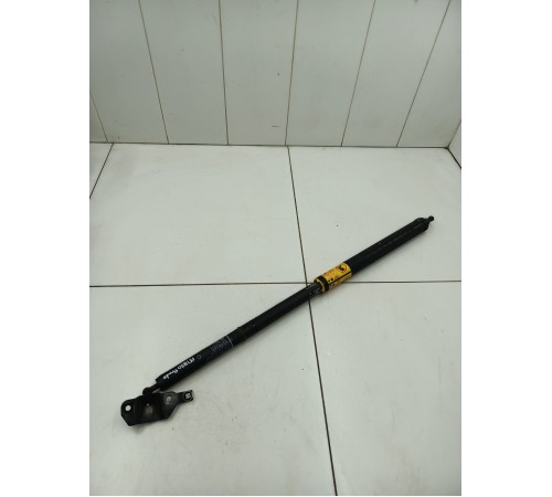 Амортизатор крышки багажника