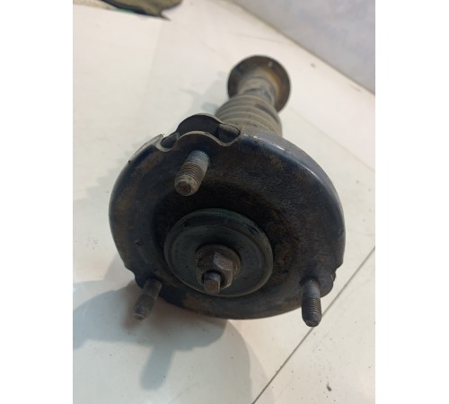 Амортизатор (передний, правый)