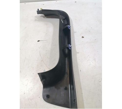 Обшивка крышки багажника левая