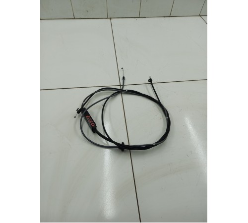 Трос открывания капота