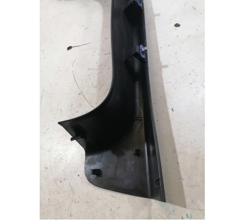 Обшивка крышки багажника левая