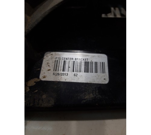 Кронштейн заднего бампера