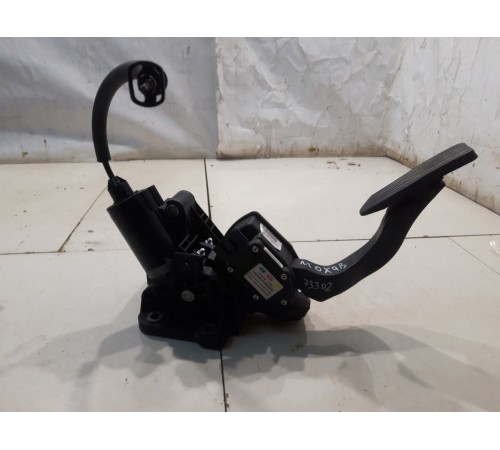 Педаль акселератора(с круиз-контролем)