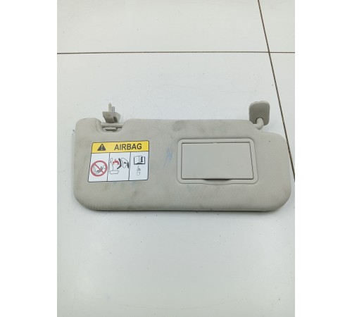 Козырек солнцезащитный правый