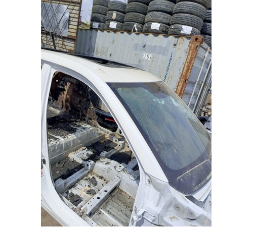 Стойка лобового стекла правая