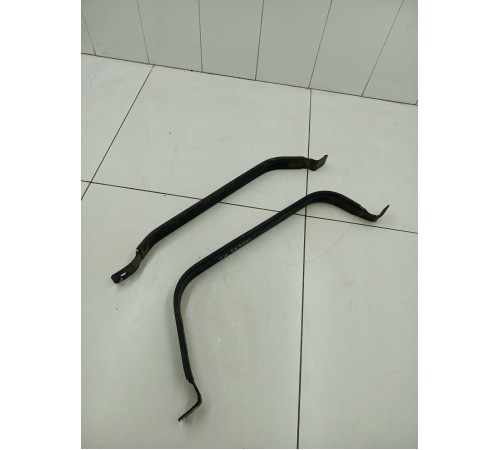 Комплект креплений лямок топливного бака (2 шт.)