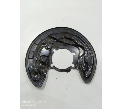 Пыльник тормозного диска задний правый