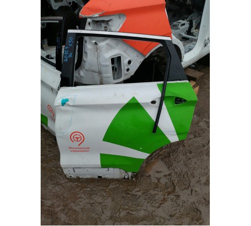 Дверь задняя левая