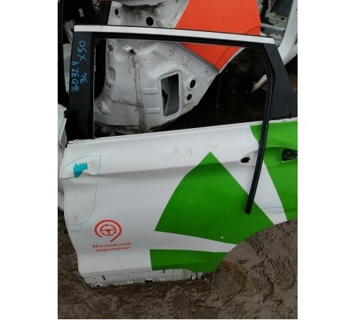 Дверь задняя левая