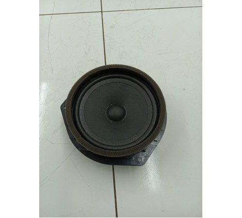 Динамик двери среднечастотный