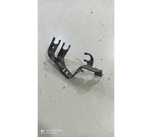 Кронштейн(крепление) тормозного шланга задний левый