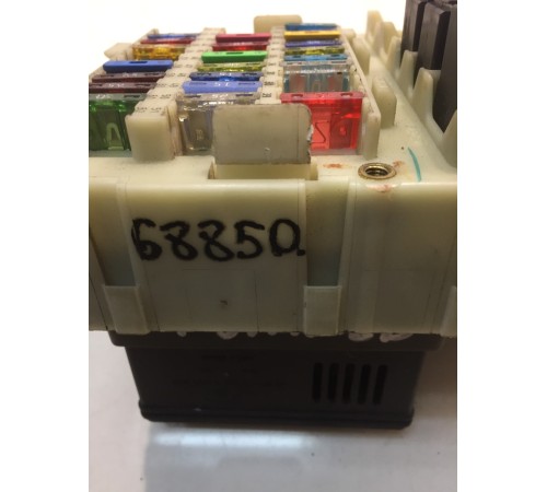 Блок предохранителей (салонный)