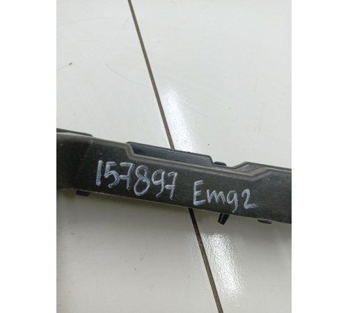 Кронштейн заднего бампера правый