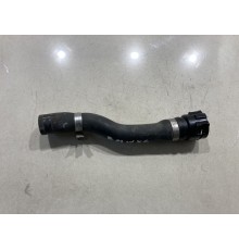 Патрубок системы охлаждения