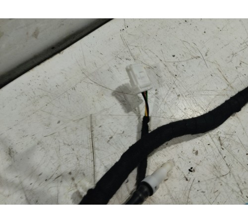 Электропроводка крышки багажника