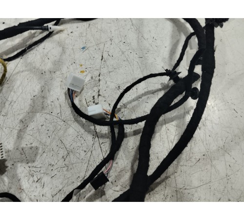 Электропроводка крышки багажника