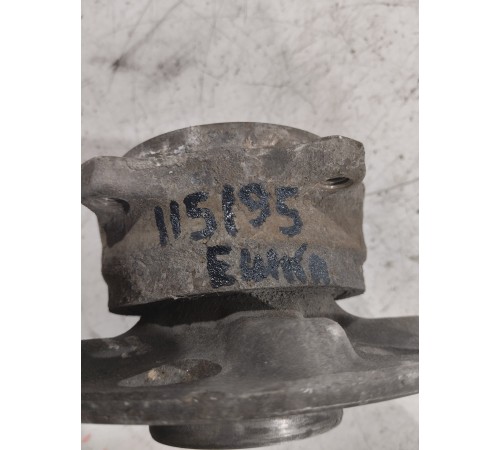 Ступица задняя правая