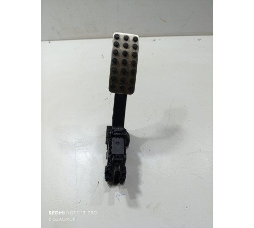 Педаль газа