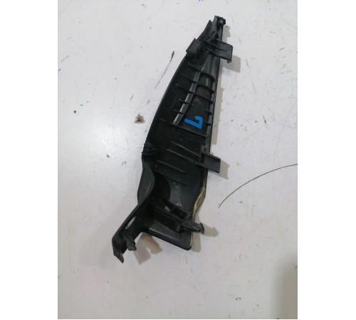 Накладка жабо левая