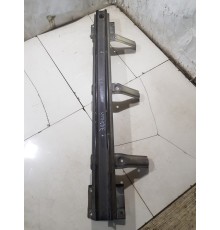 Усилитель заднего бампера