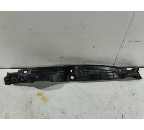 Пыльник крыла передний правый