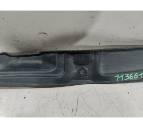 Пыльник крыла передний правый