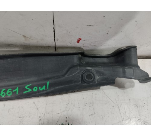 Пыльник крыла передний правый