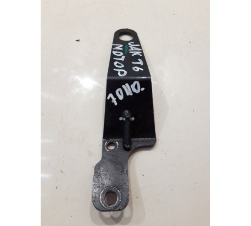 Кронштейн двигателя