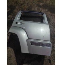 Дверь (задняя, правая)